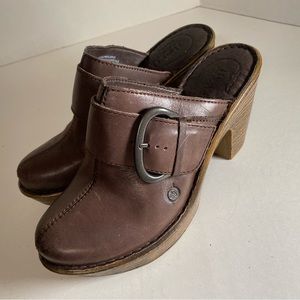 Born Clogs size 7